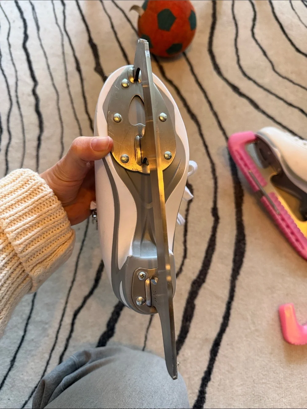 JACKSON White Kids Figure Ice Skates with Pink Blade Guards
